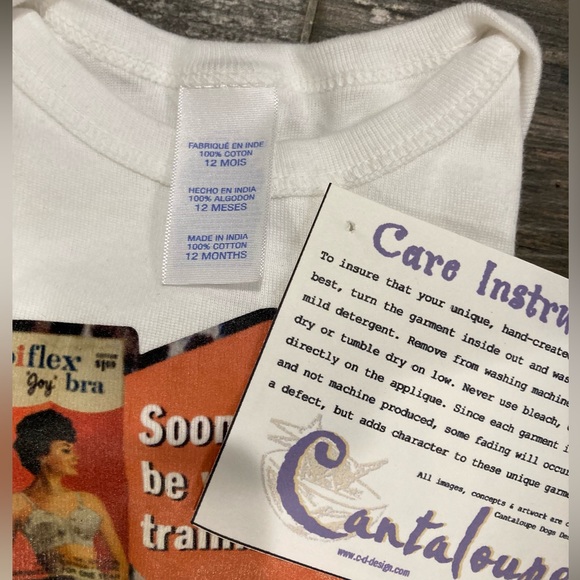 NEW!  VERY ADORABLE * HANDMADE GRAPHIC ONSIE OUTFIT * 12M - Picture 4 of 6